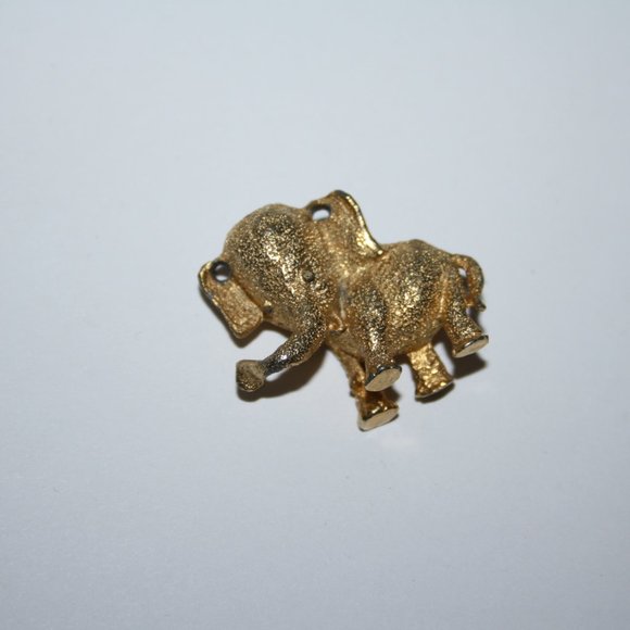 Vintage elephant gold brooch - Picture 2 of 4